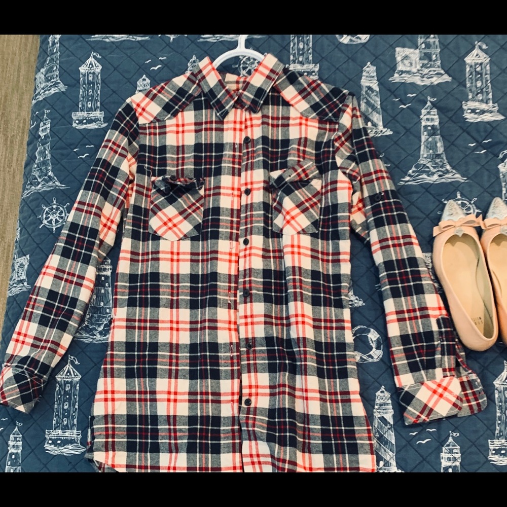 NWOT Flannel button down top.
